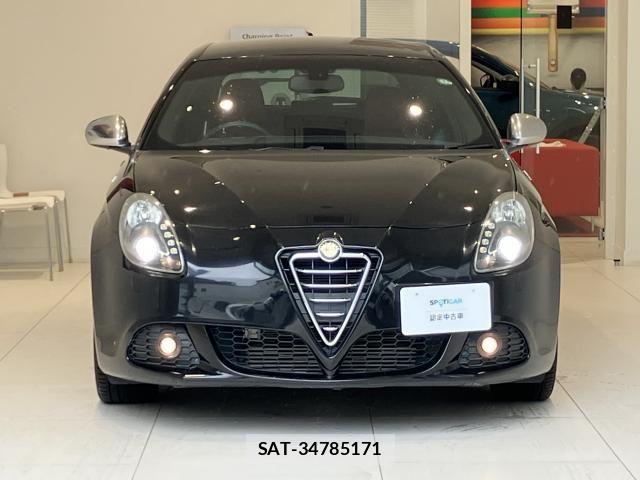 ALFA ROMEO GIULIETTA 2013-03 8128588-22