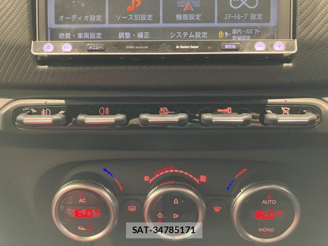 ALFA ROMEO GIULIETTA 2013-03 8128588-6