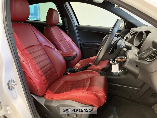 ALFA ROMEO GIULIETTA 2017-12 8128580-13