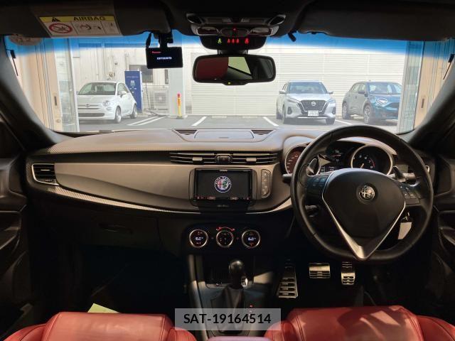 ALFA ROMEO GIULIETTA 2017-12 8128580-3