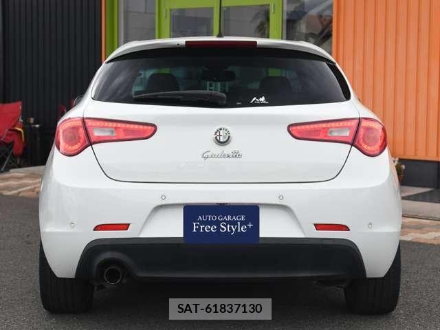 ALFA ROMEO GIULIETTA 2013-12 8334461-5
