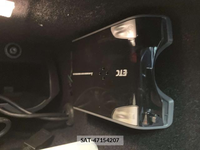 ALFA ROMEO GIULIETTA 2012-06 8410579-10