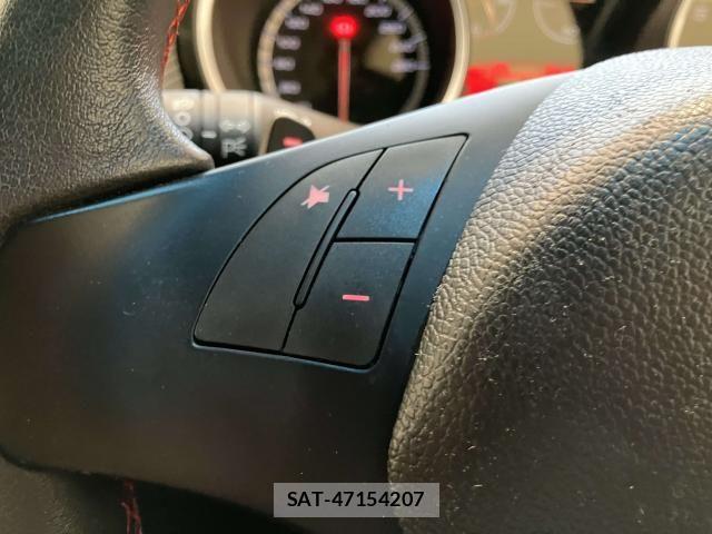 ALFA ROMEO GIULIETTA 2012-06 8410579-5