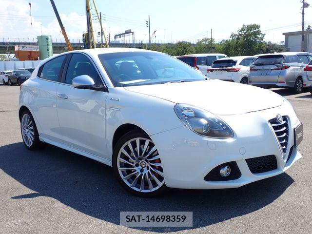 ALFA ROMEO GIULIETTA 2016-02 8560911-0