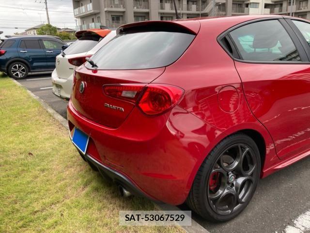 ALFA ROMEO GIULIETTA 2017-05 8560912-3