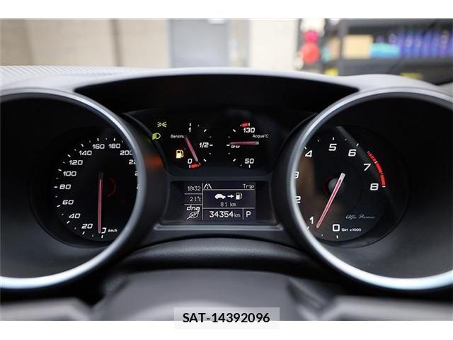 ALFA ROMEO GIULIETTA 2017-09 8684972-20