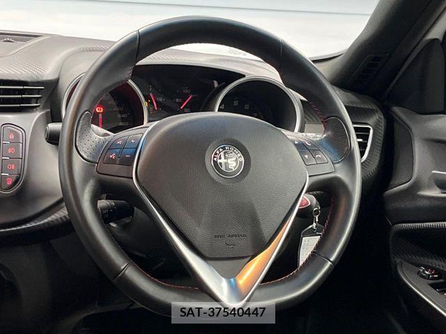 ALFA ROMEO GIULIETTA 2021-08 8779150-10