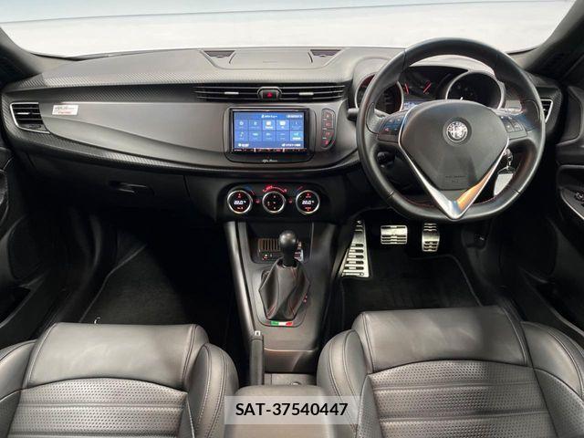 ALFA ROMEO GIULIETTA 2021-08 8779150-1