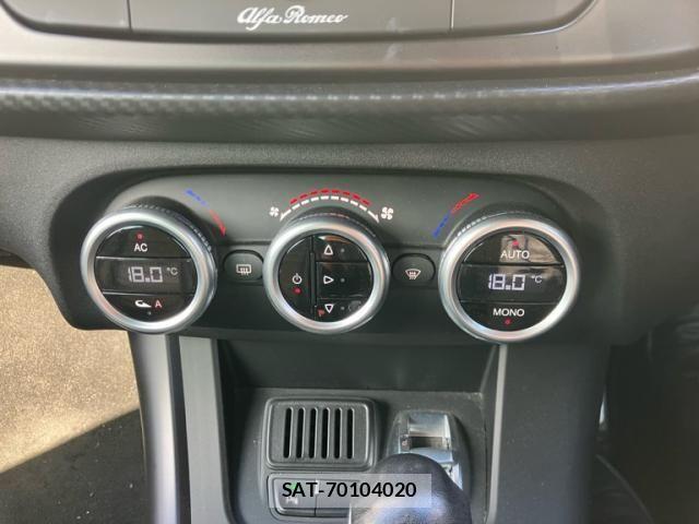 ALFA ROMEO GIULIETTA 2018-06 8827376-19