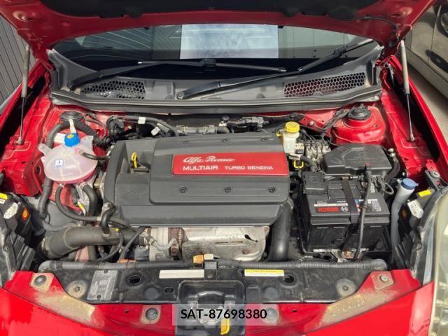 ALFA ROMEO GIULIETTA 2012-06 8847958-9