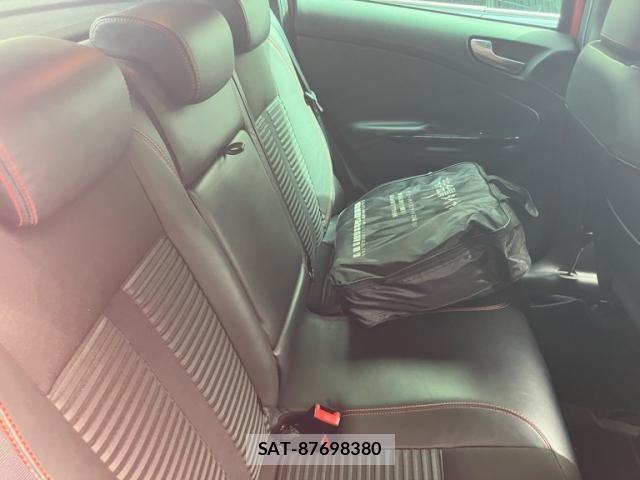 ALFA ROMEO GIULIETTA 2012-06 8847958-15