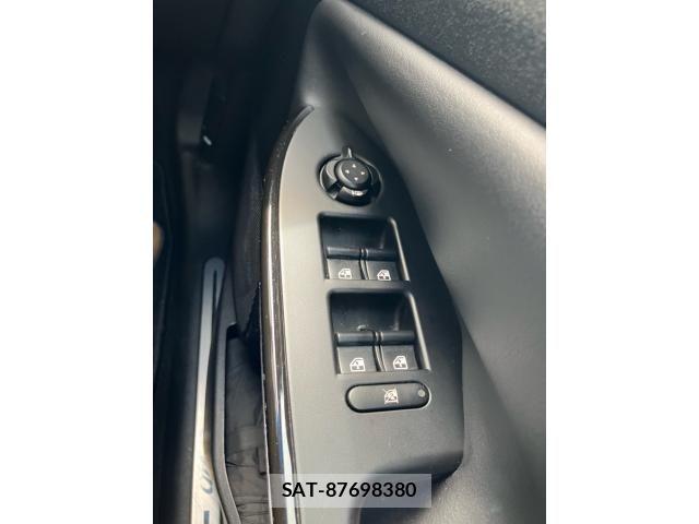 ALFA ROMEO GIULIETTA 2012-06 8847958-18