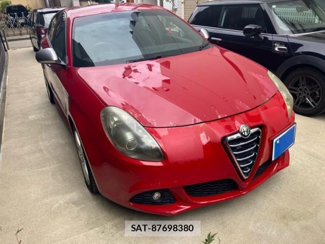 ALFA ROMEO GIULIETTA 2012-06 8847958-2