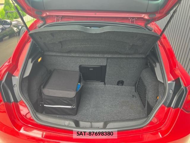ALFA ROMEO GIULIETTA 2012-06 8847958-8