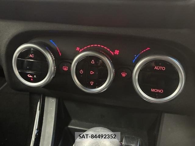 ALFA ROMEO GIULIETTA 2012-05 8883223-22