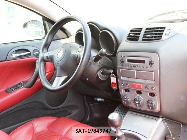 ALFA ROMEO GT 2005-03 6302409-13