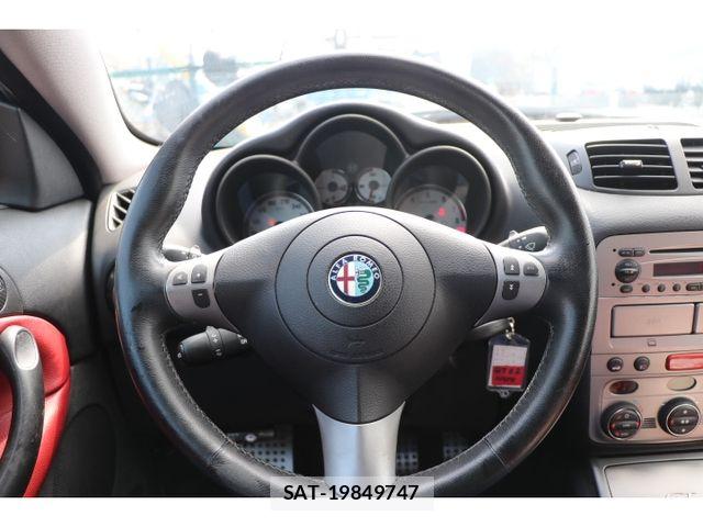 ALFA ROMEO GT 2005-03 6302409-1