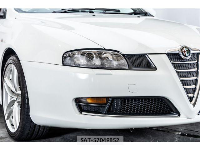 ALFA ROMEO GT 2010-04 7356619-11