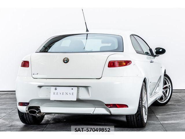 ALFA ROMEO GT 2010-04 7356619-2