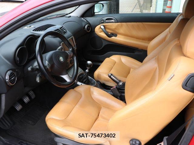 ALFA ROMEO GT 2006-02 8665741-10