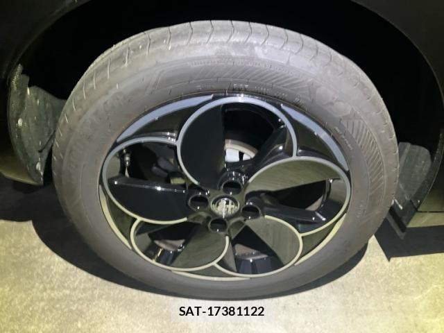 ALFA ROMEO Junior 2025-09 4319432-9