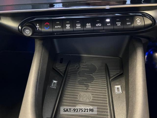 ALFA ROMEO Junior 2025-06 7214047-17