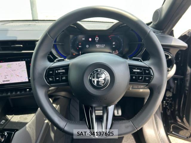 ALFA ROMEO Junior 2025-10 7325233-15