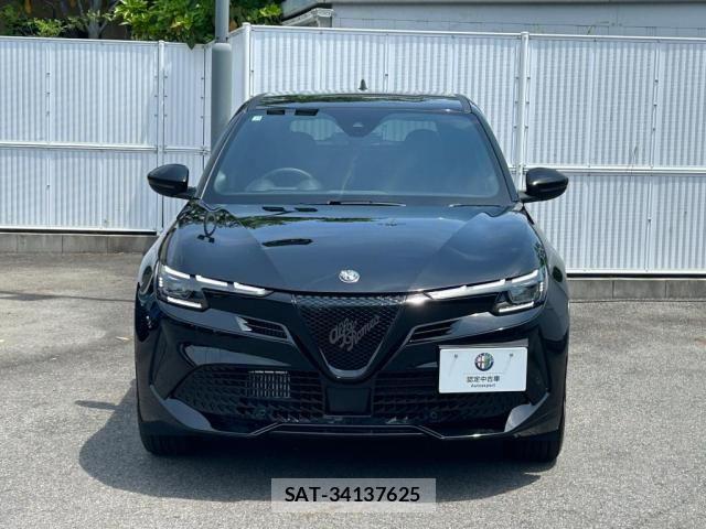 ALFA ROMEO Junior 2025-10 7325233-1