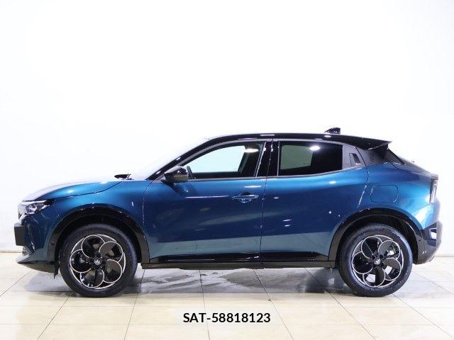 ALFA ROMEO Junior 2025-06 8128609-9