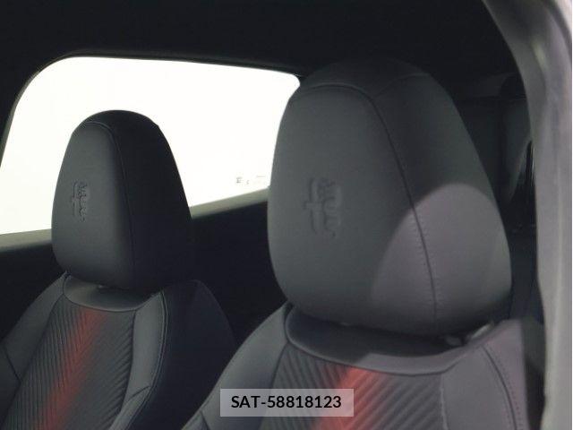 ALFA ROMEO Junior 2025-06 8128609-3