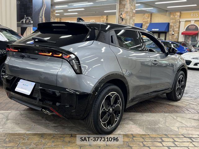 ALFA ROMEO Junior 2025-06 8847963-10