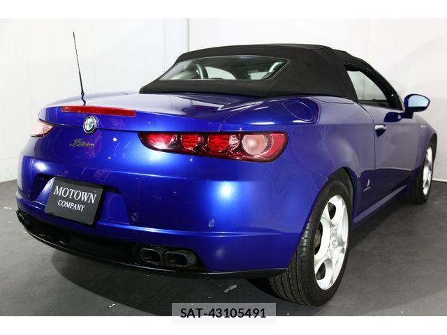 ALFA ROMEO SPIDER 2009-04 4926300-28