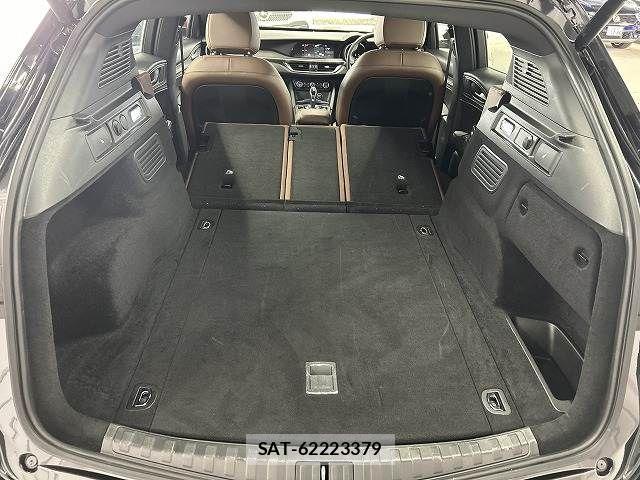 ALFA ROMEO STELVIO 2022-04 893878-11
