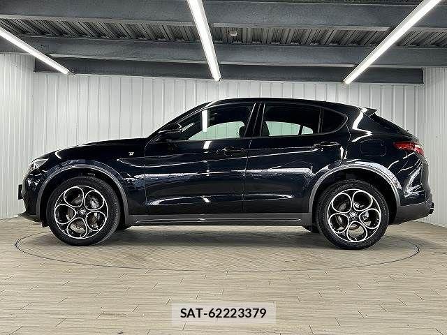 ALFA ROMEO STELVIO 2022-04 893878-15