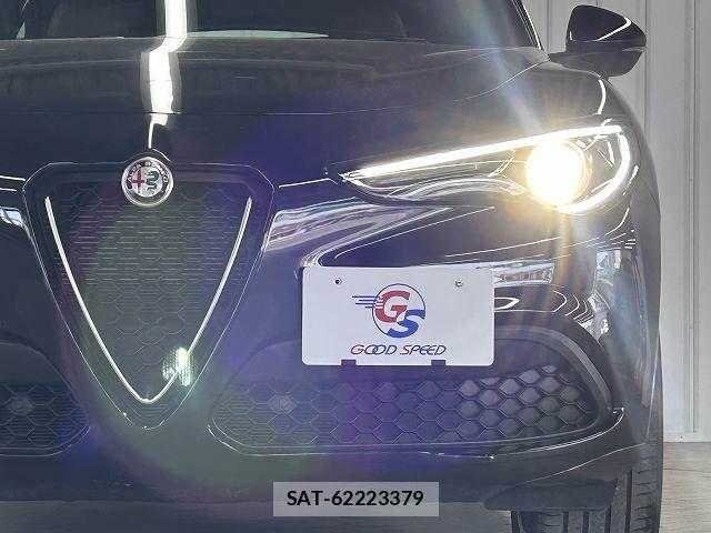 ALFA ROMEO STELVIO 2022-04 893878-18