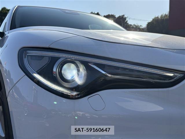 ALFA ROMEO STELVIO 2019-03 1177592-9