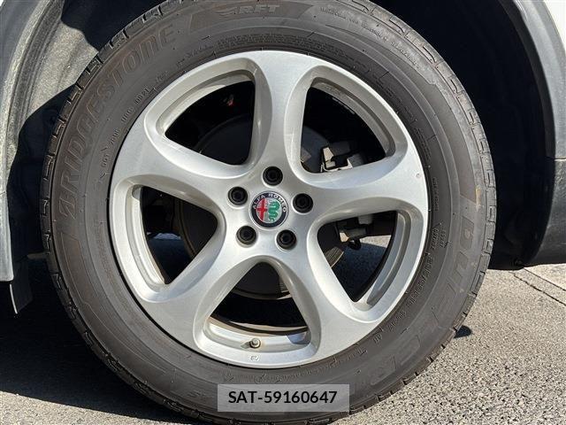 ALFA ROMEO STELVIO 2019-03 1177592-10