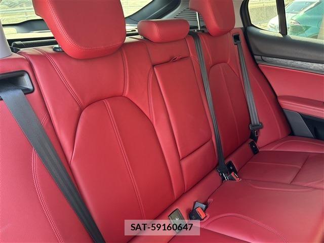 ALFA ROMEO STELVIO 2019-03 1177592-13