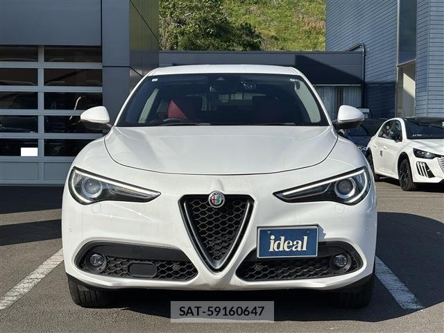 ALFA ROMEO STELVIO 2019-03 1177592-1