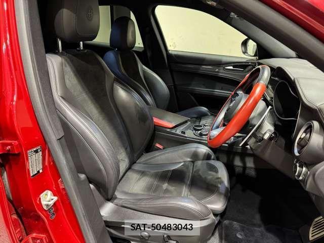 ALFA ROMEO STELVIO 2019-02 1657071-10