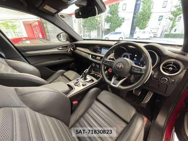 ALFA ROMEO STELVIO 2023-06 3355050-10