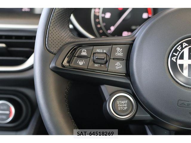 ALFA ROMEO STELVIO 2023-01 3764626-10