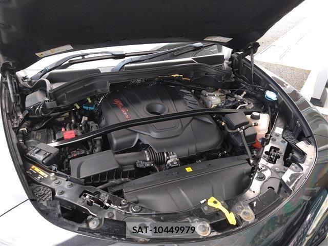 ALFA ROMEO STELVIO 2019-04 4108147-9
