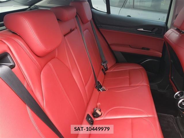 ALFA ROMEO STELVIO 2019-04 4108147-12