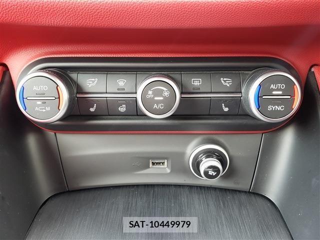 ALFA ROMEO STELVIO 2019-04 4108147-18