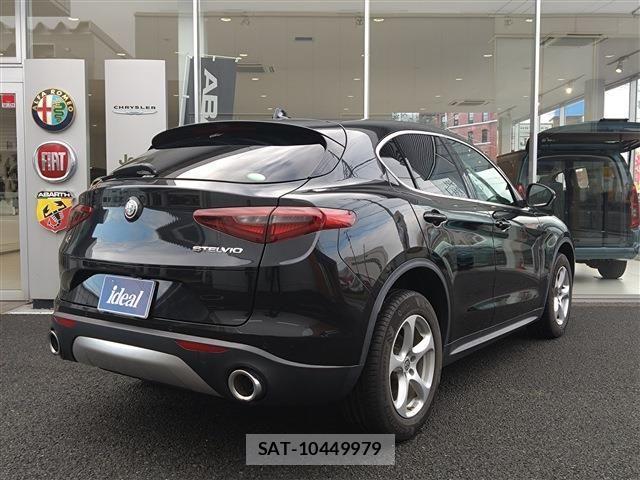 ALFA ROMEO STELVIO 2019-04 4108147-4