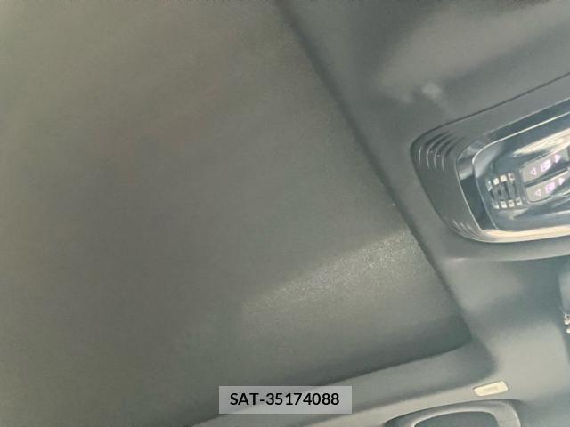 ALFA ROMEO STELVIO 2022-03 6008228-26