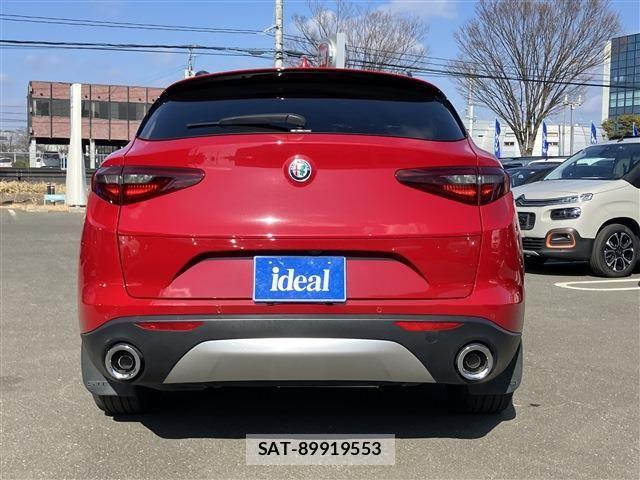 ALFA ROMEO STELVIO 2019-12 6610251-5