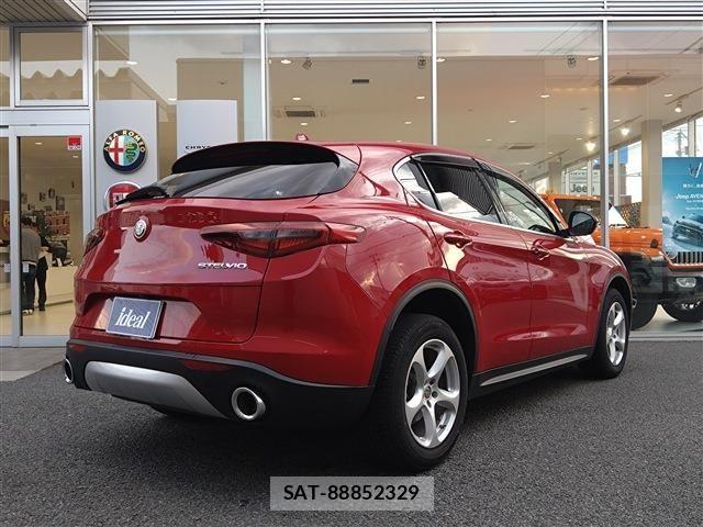 ALFA ROMEO STELVIO 2020-08 6669991-4
