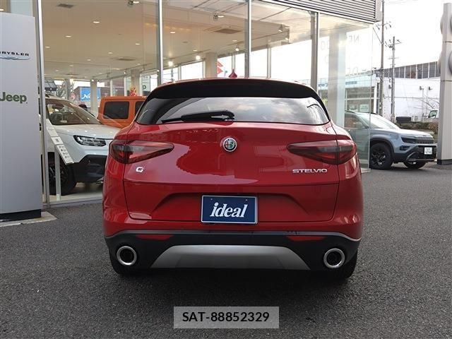 ALFA ROMEO STELVIO 2020-08 6669991-5